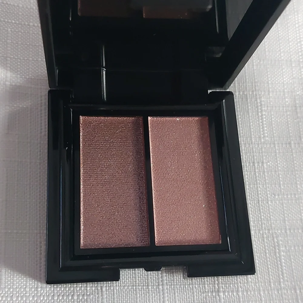 eleman‎ Beauty Eyeshadow Duo